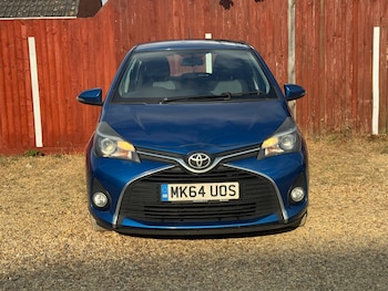 Used Toyota Yaris 2014 for sale - 79362818: Photo