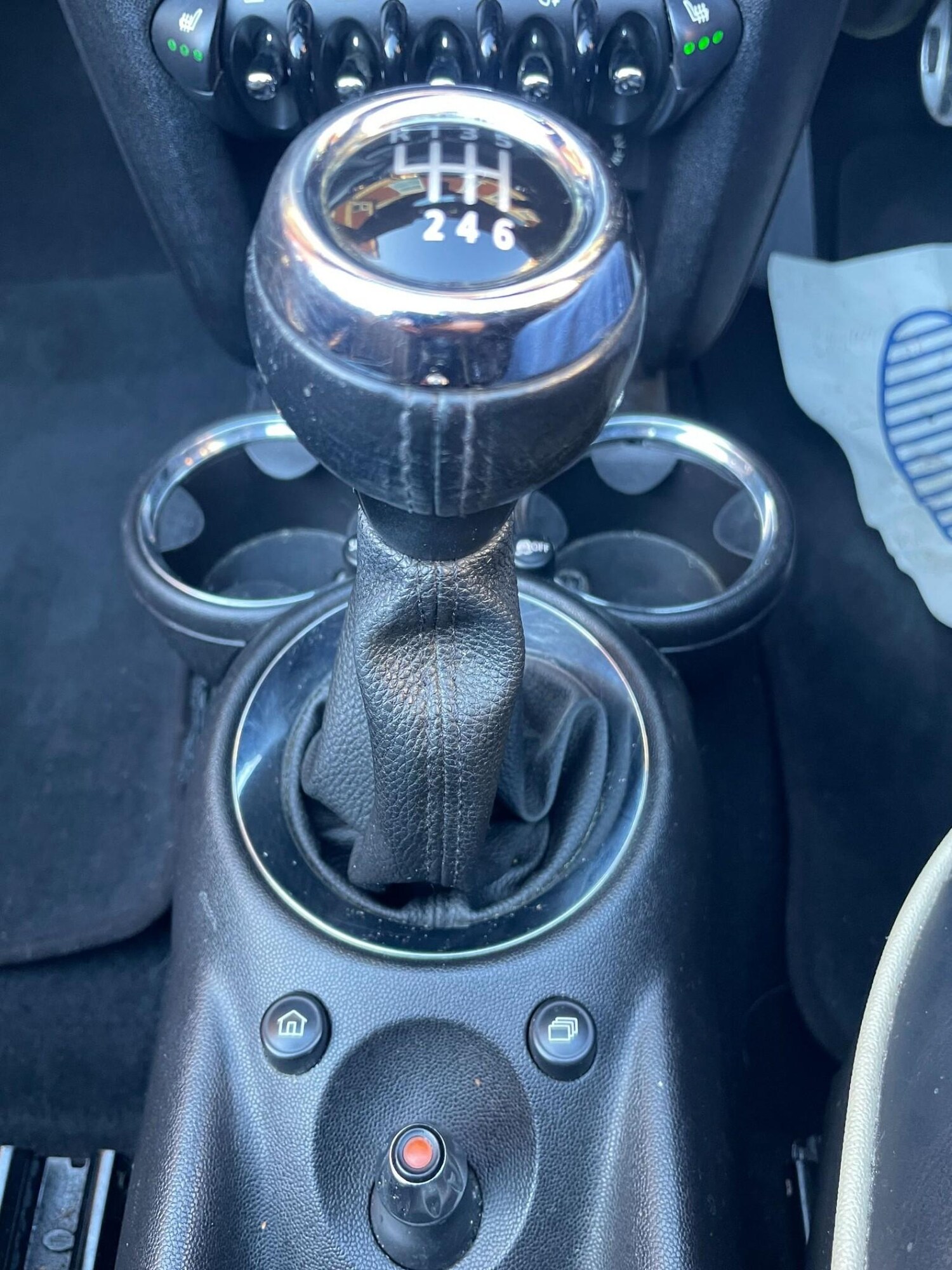 Used MINI Convertible 2011 for sale - 77989462: Photo 21