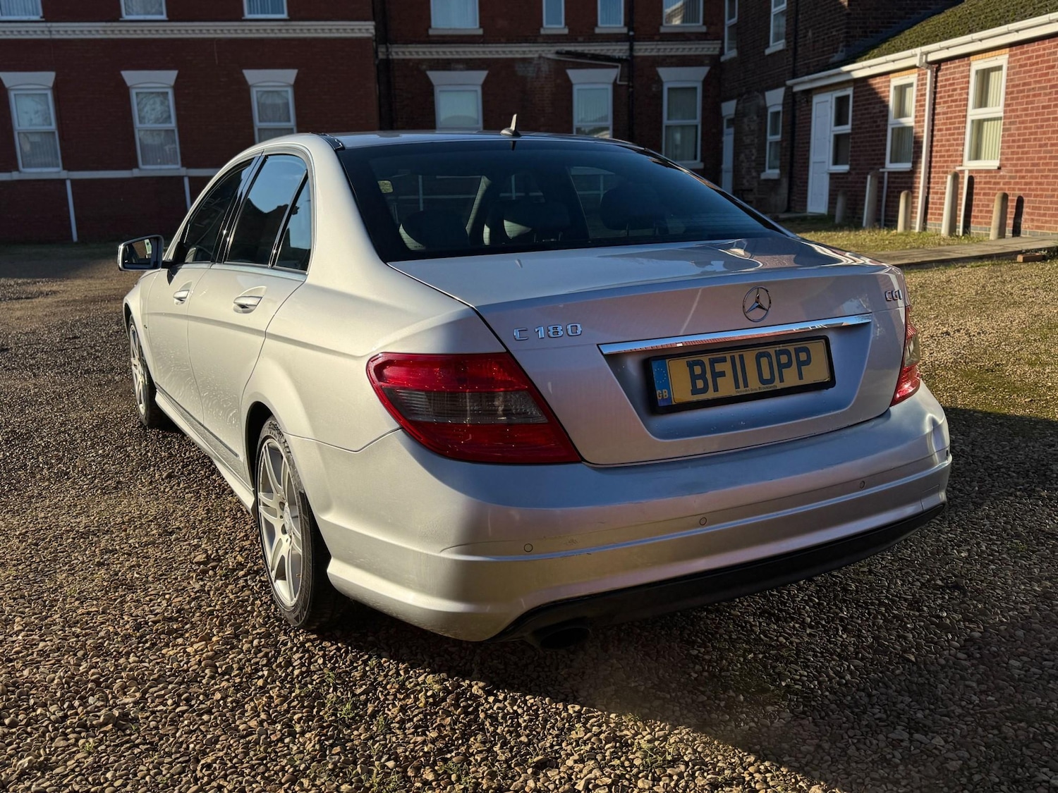 Used Mercedes-Benz C Class 2011 for sale - 77989472: Photo 10