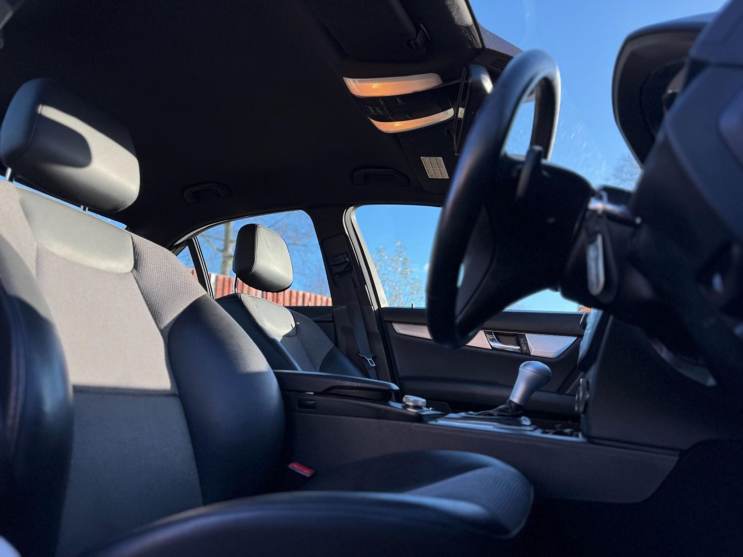 Used Mercedes-Benz C Class 2011 for sale - 77989472: Photo 15