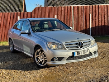 Used Mercedes-Benz C Class 2011 for sale - 77989472: Photo
