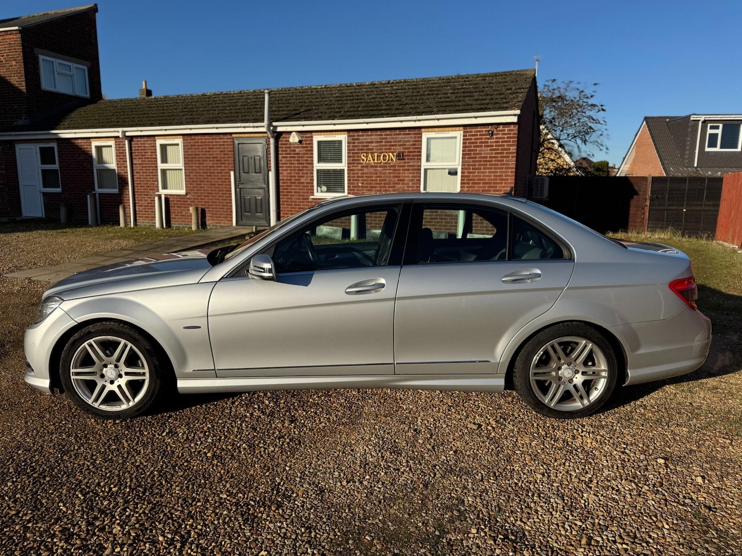 Used Mercedes-Benz C Class 2011 for sale - 77989472: Photo 8