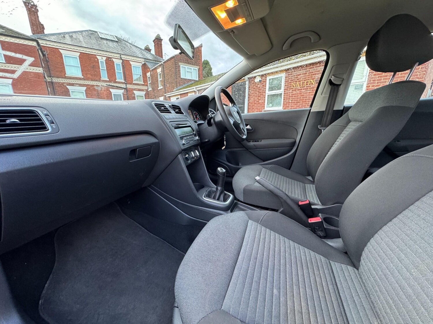 Used Volkswagen Polo 2011 for sale - 77989463: Photo 15