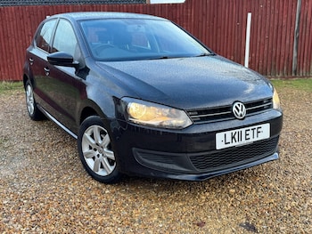 Used Volkswagen Polo 2011 for sale - 77989463: Photo