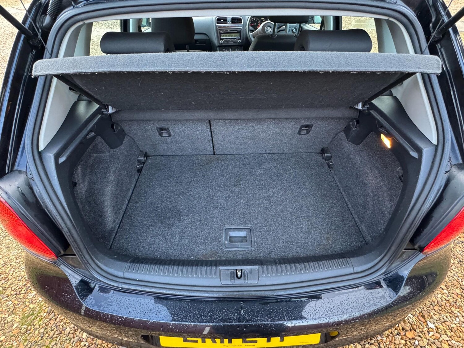 Used Volkswagen Polo 2011 for sale - 77989463: Photo 21