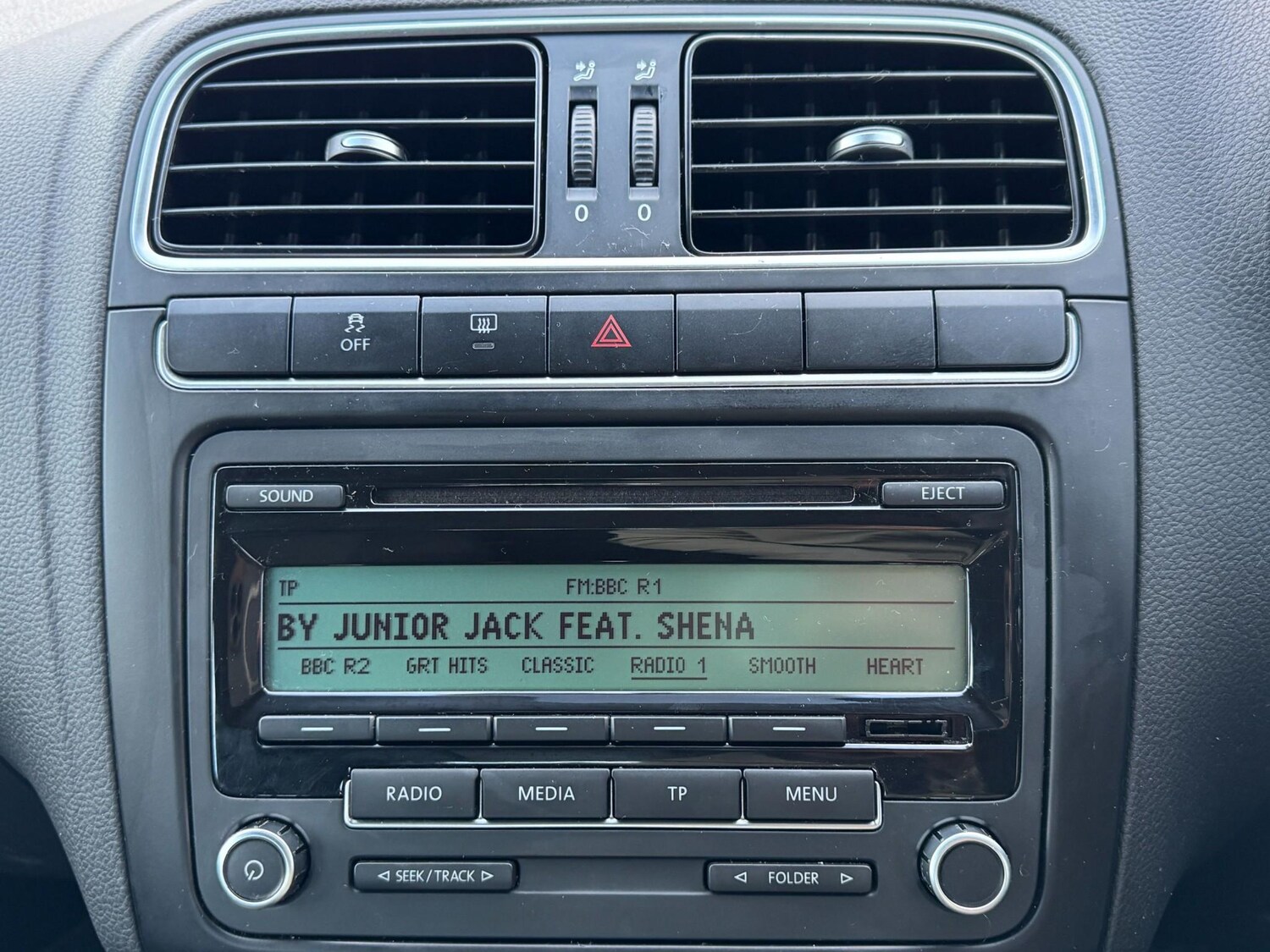 Used Volkswagen Polo 2011 for sale - 77989463: Photo 22