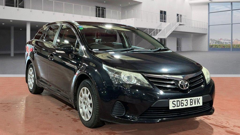 Used Toyota Avensis 2013 for sale - 78015752: Photo 1