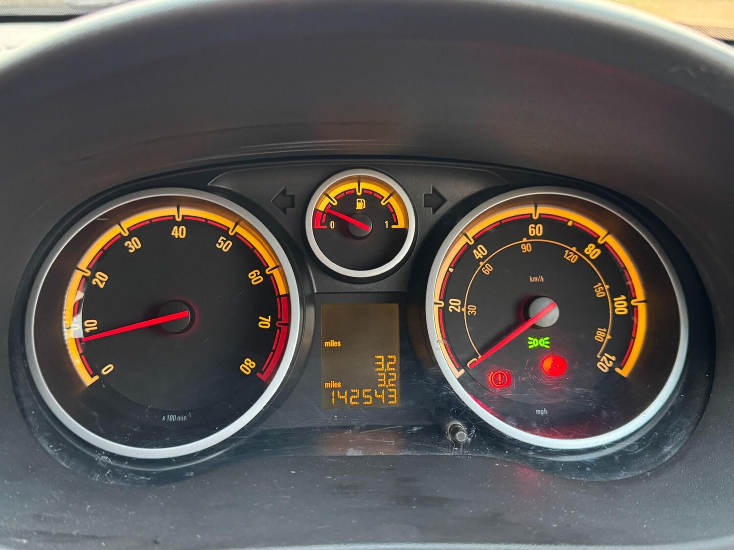 Used Vauxhall Corsa 2010 for sale - 77989465: Photo 5