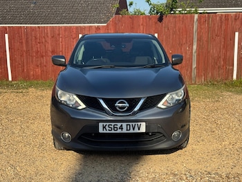Used Nissan Qashqai 2015 for sale - 79362808: Photo