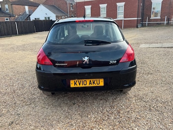 Used Peugeot 308 2010 for sale - 79362805: Photo