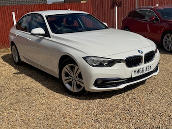 Used BMW 3 Series 2016 for sale - 79491111: Photo