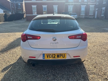 Used Alfa Romeo Giulietta 2012 for sale - 79362816: Photo
