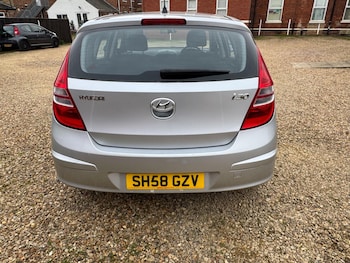 Used Hyundai i30 2008 for sale - 77989493: Photo