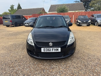 Used Suzuki Swift 2011 for sale - 79504085: Photo