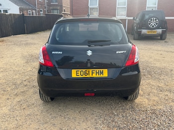 Used Suzuki Swift 2011 for sale - 79504085: Photo