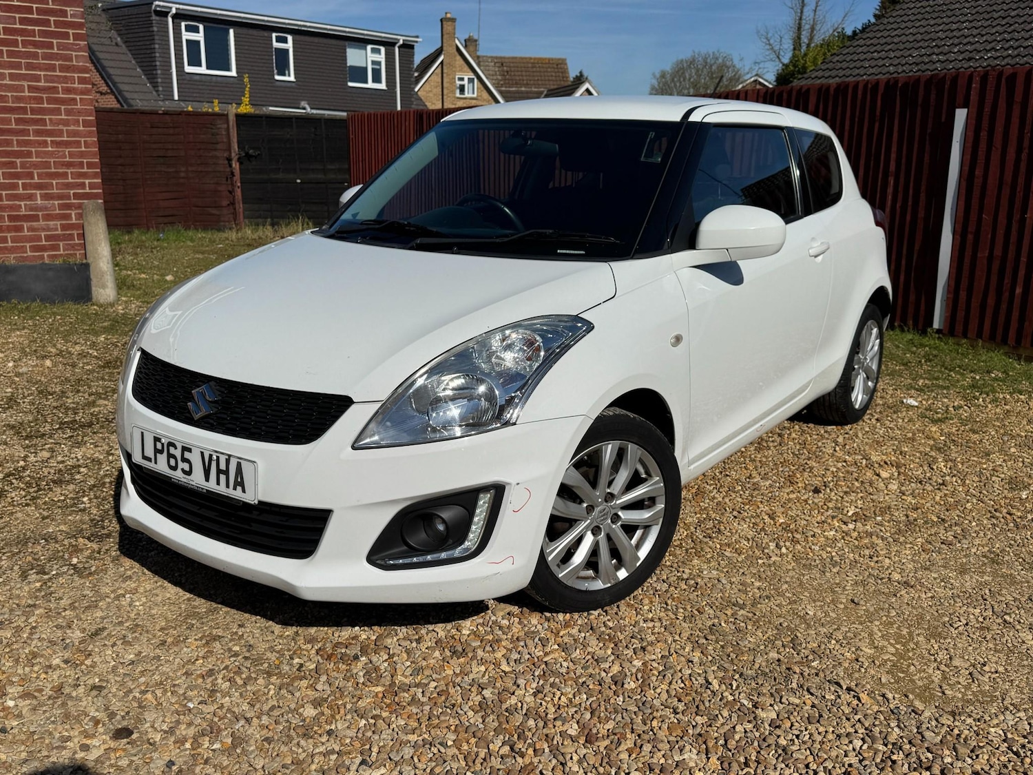 Used Suzuki Swift 2016 for sale - 77989488: Photo 2