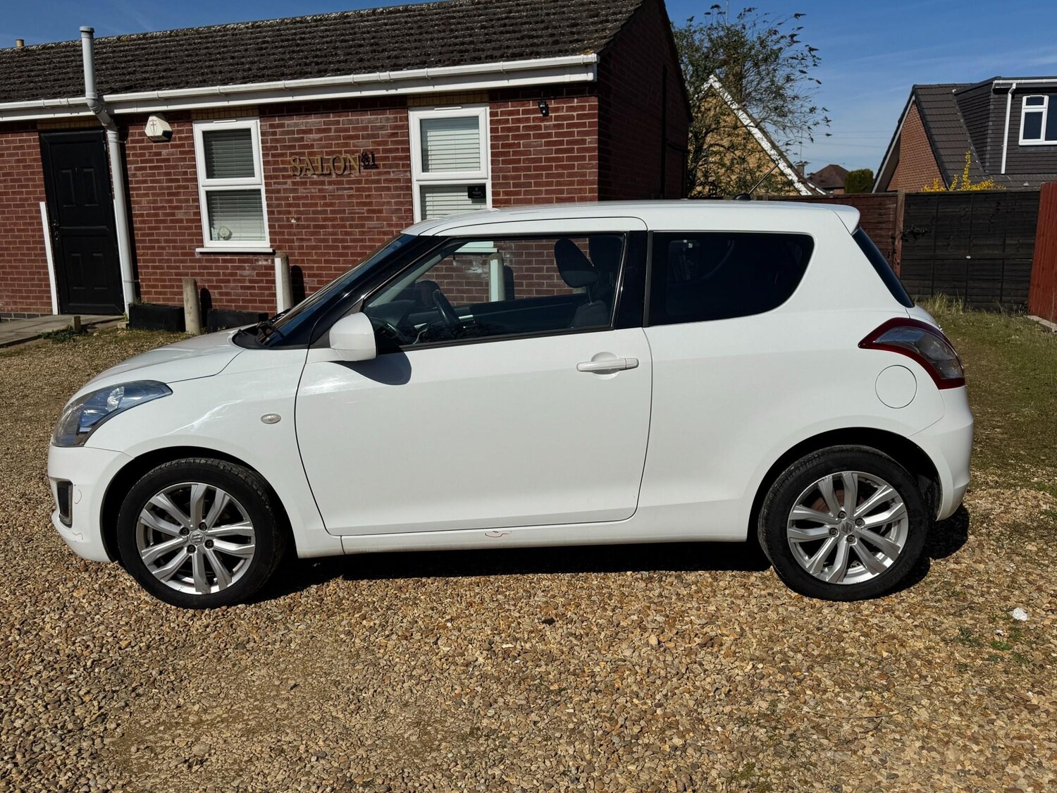 Used Suzuki Swift 2016 for sale - 77989488: Photo 6