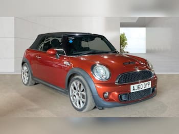 Used MINI Convertible 2010 for sale - 79692701: Photo