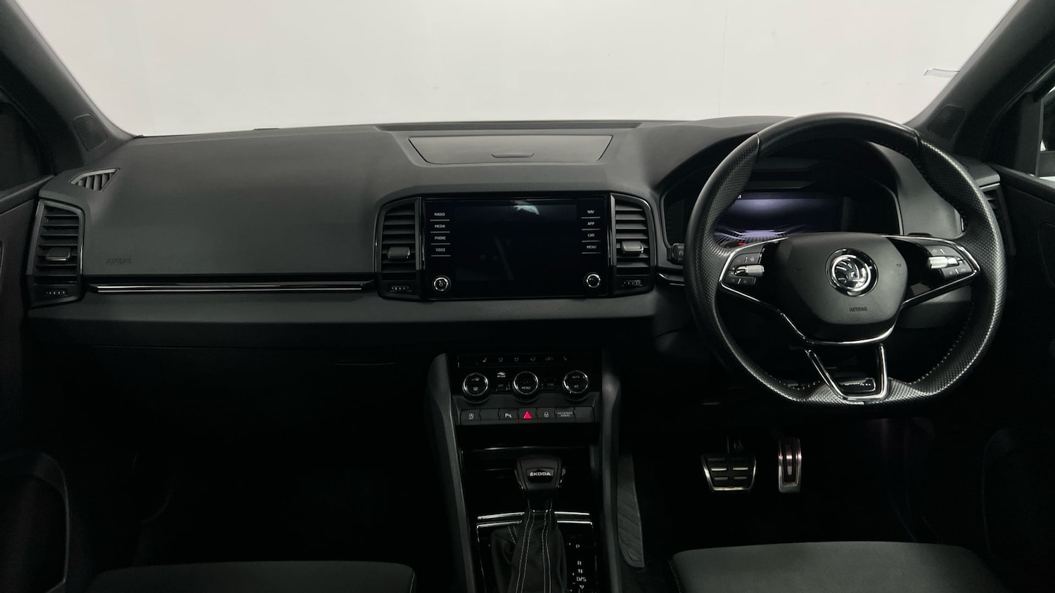 Used Skoda Karoq 2023 for sale - 77792988: Photo 12