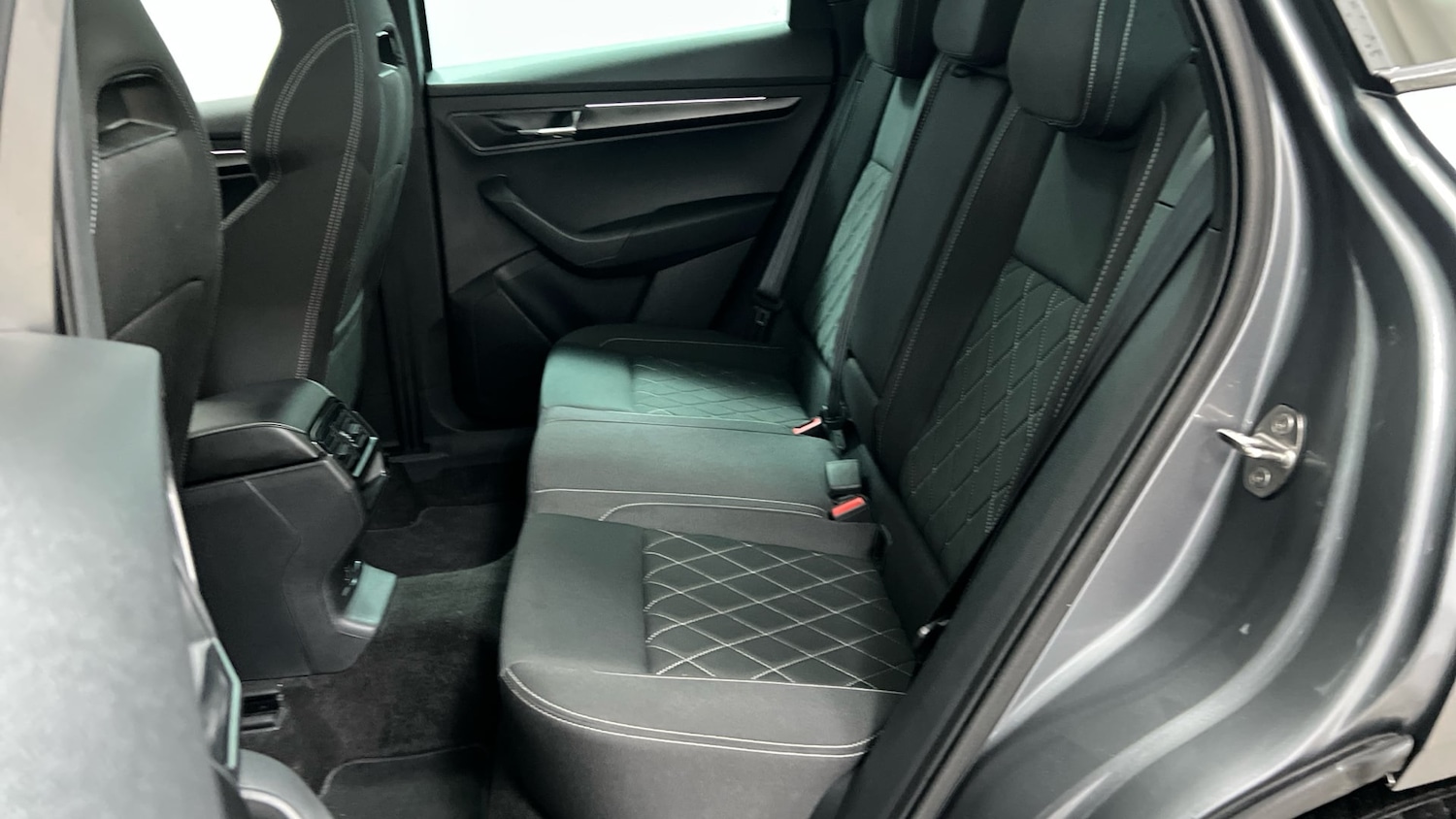 Used Skoda Karoq 2024 for sale - 77264615: Photo 9