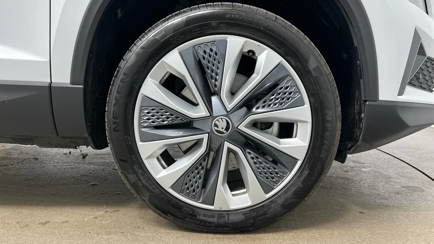 Used Skoda Karoq 2025 for sale - 76678982: Photo 19