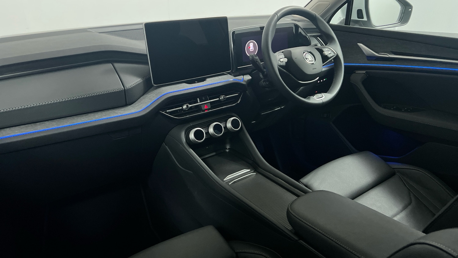 Used Skoda Kodiaq 2024 for sale - 76963643: Photo 2