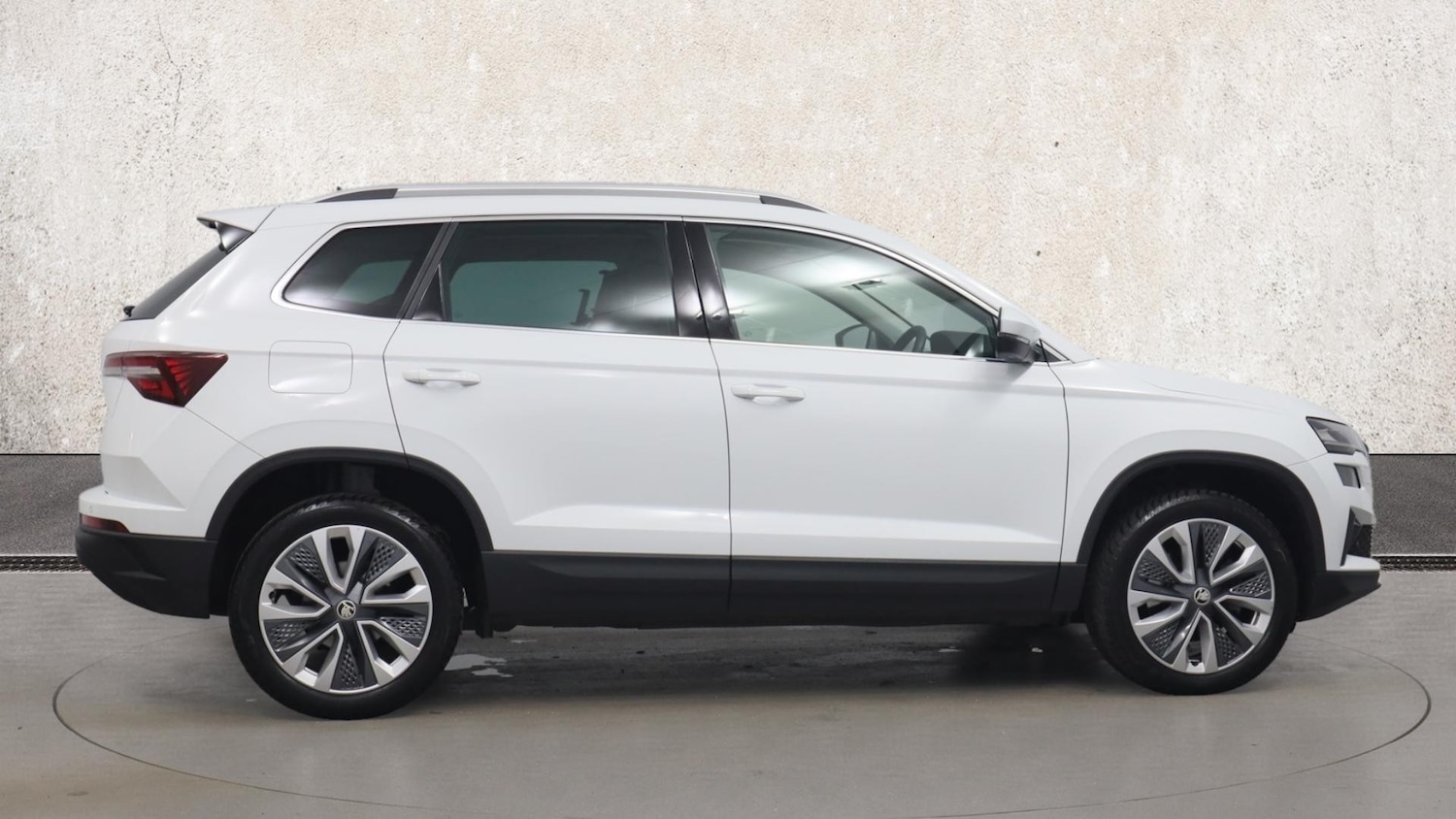 Used Skoda Karoq 2024 for sale - 77954226: Photo 4