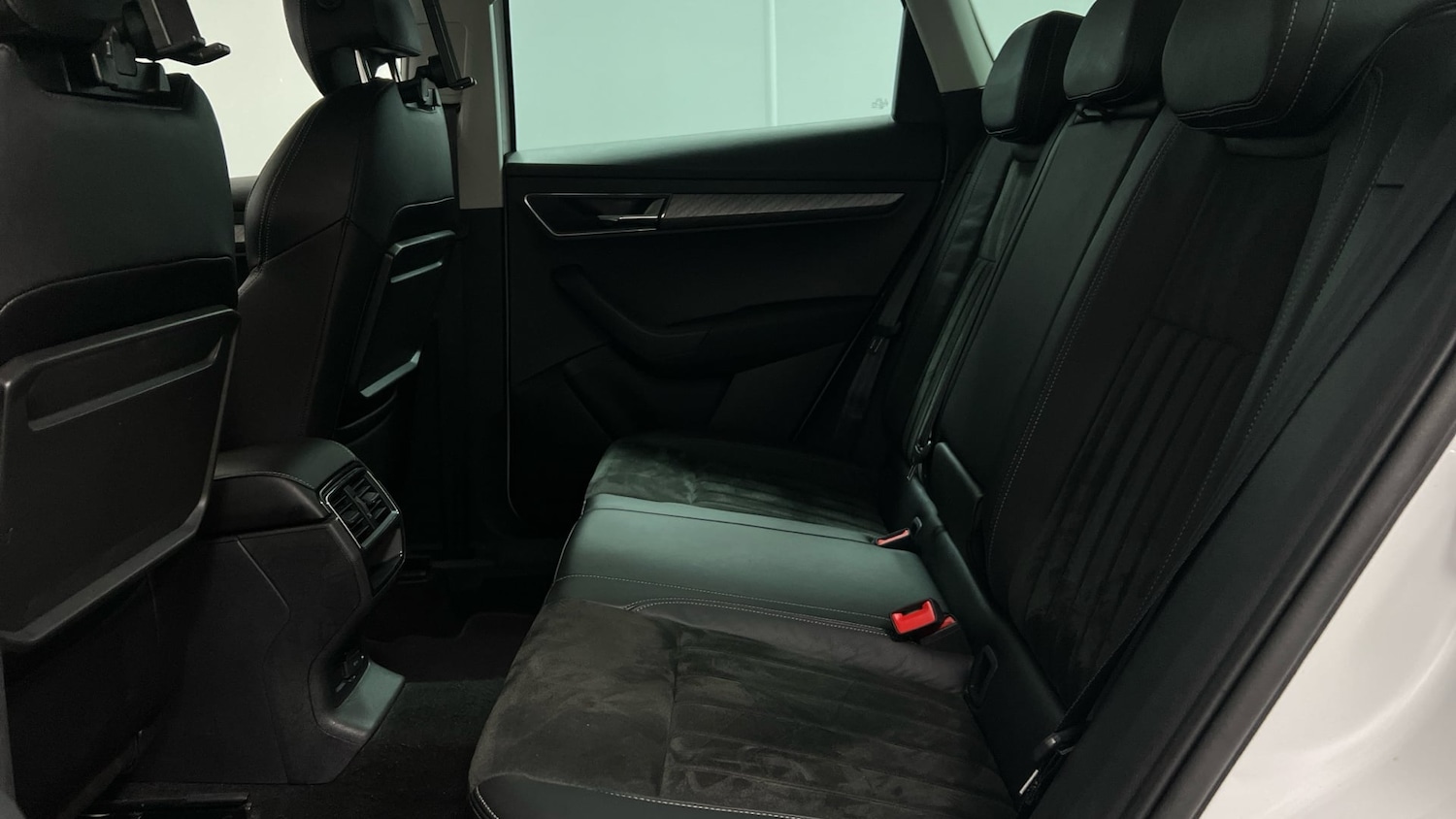 Used Skoda Karoq 2024 for sale - 77954226: Photo 9