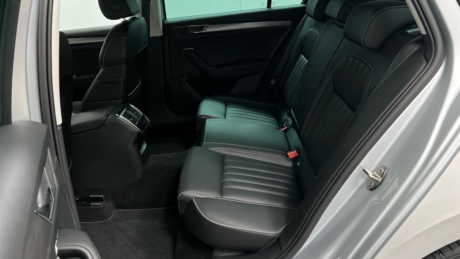 Used Skoda Superb 2021 for sale - 77465948: Photo 9