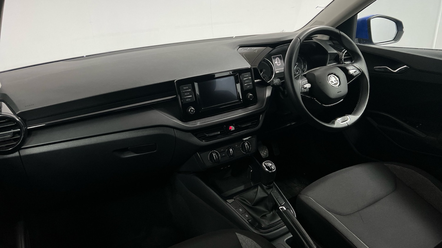 Used Skoda Fabia 2022 for sale - 76963636: Photo 2