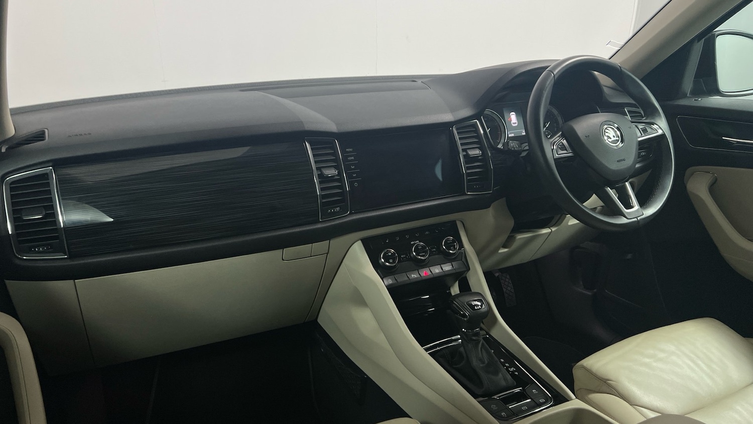 Used Skoda Kodiaq 2017 for sale - 76673484: Photo 2