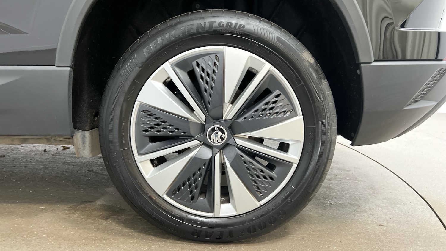 Used Skoda Karoq 2022 for sale - 76770196: Photo 5