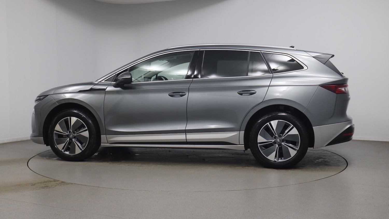 Used Skoda Enyaq 2025 for sale - 76758920: Photo 22