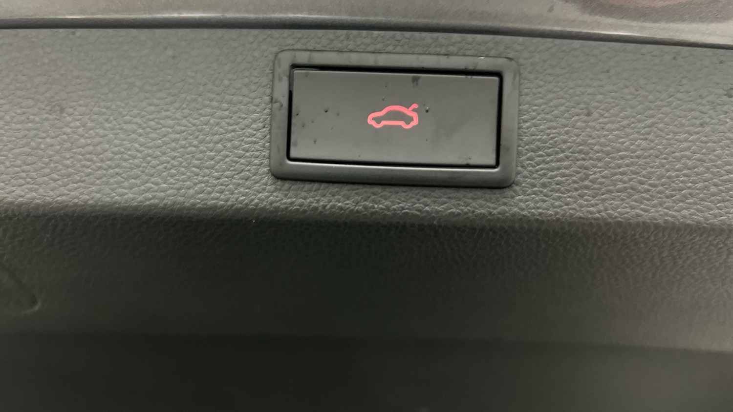 Used Skoda Karoq 2022 for sale - 77669175: Photo 24