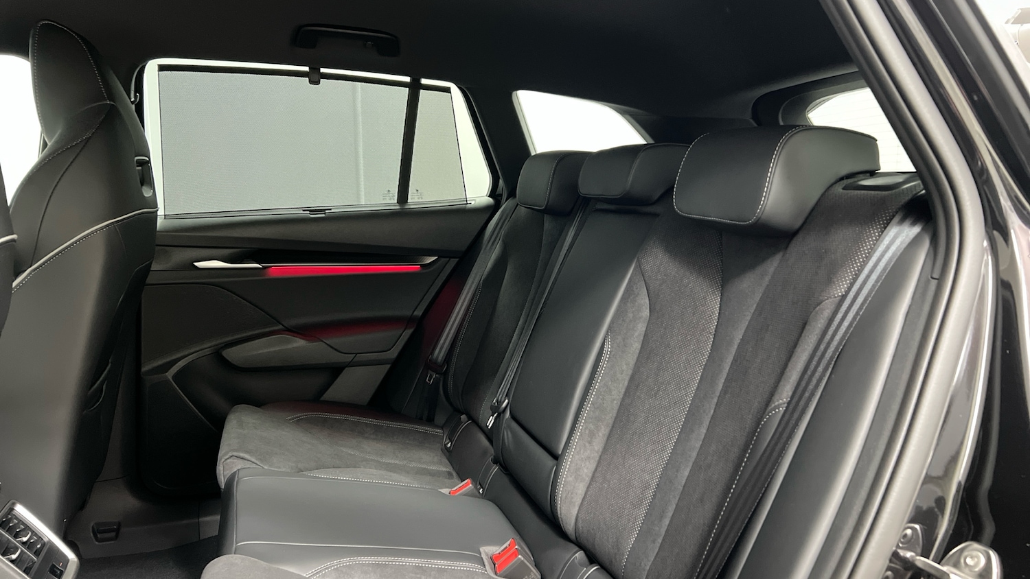 Used Skoda Enyaq 2025 for sale - 76680025: Photo 9