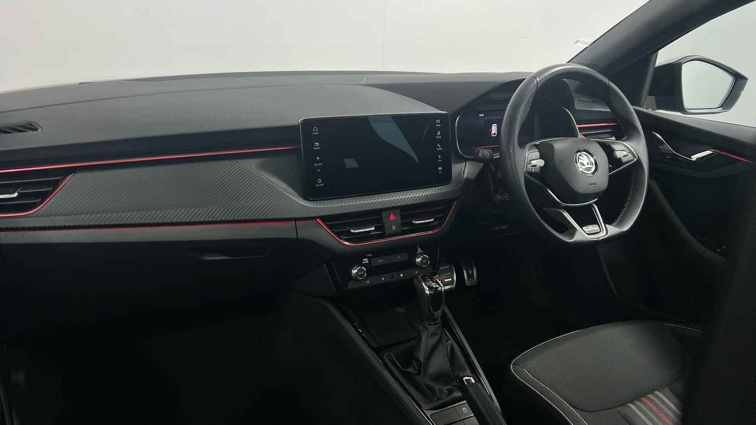 Used Skoda Scala 2024 for sale - 76677721: Photo 2