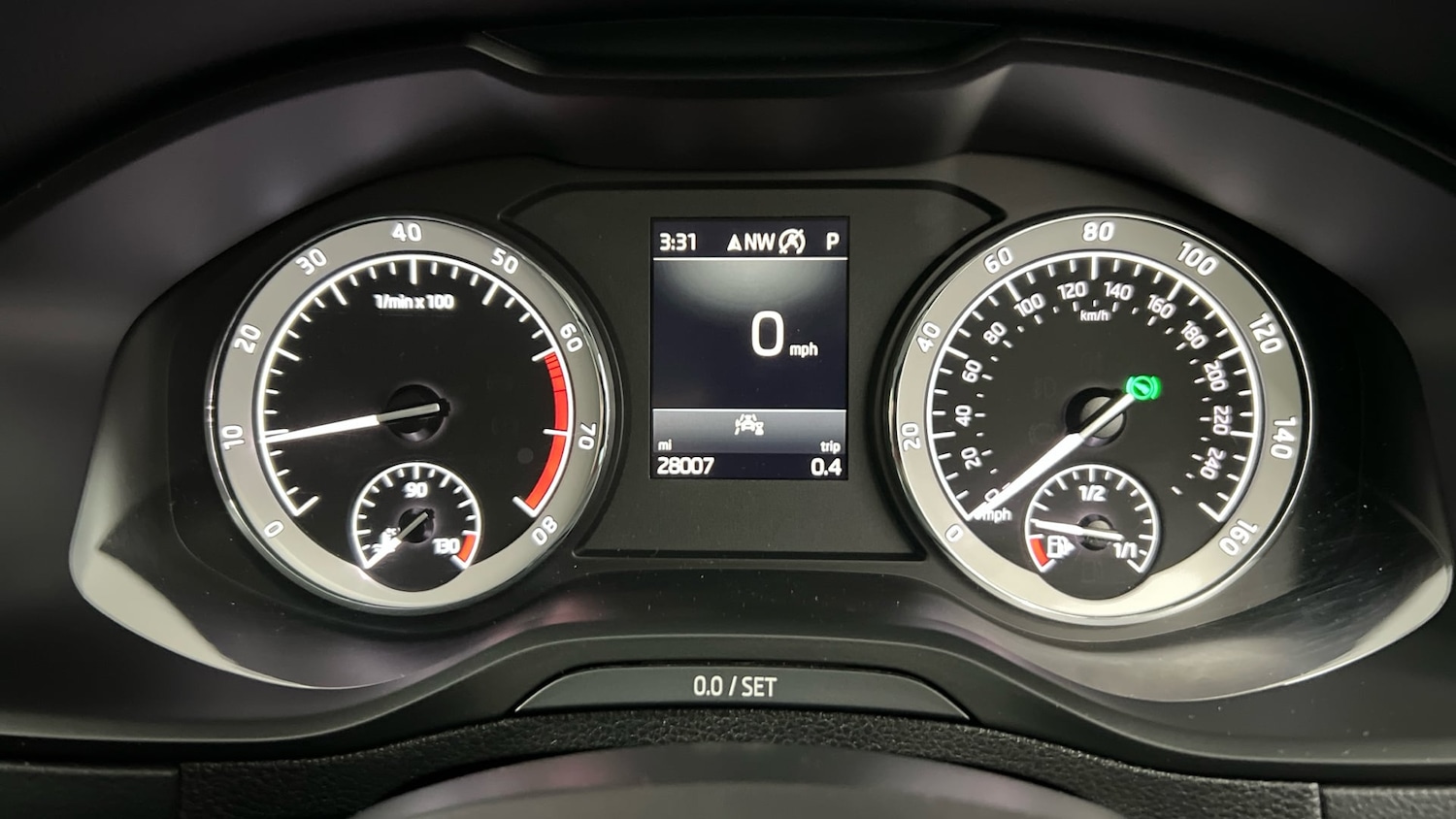 Used Skoda Karoq 2022 for sale - 77807373: Photo 10