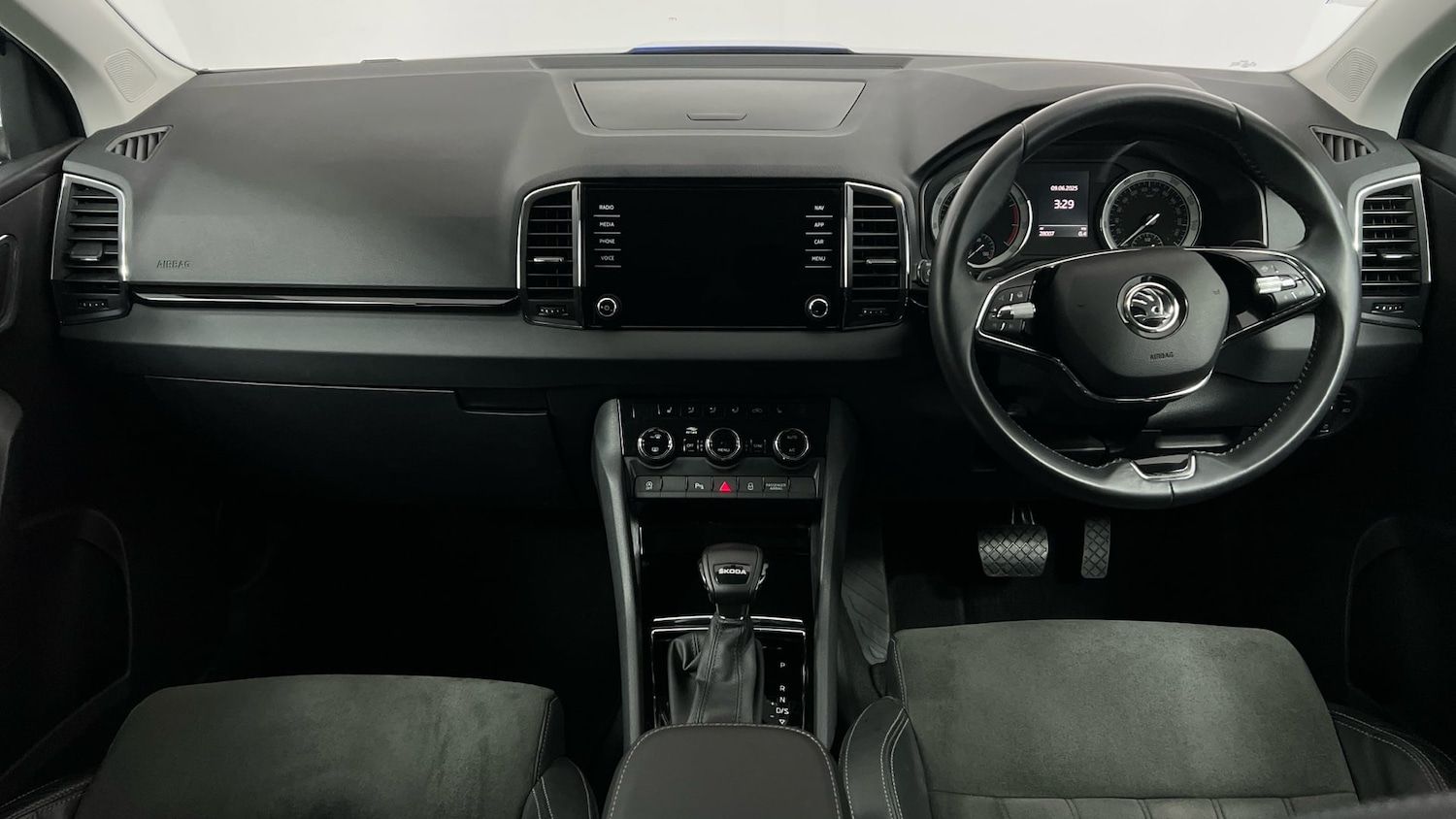 Used Skoda Karoq 2022 for sale - 77807373: Photo 12