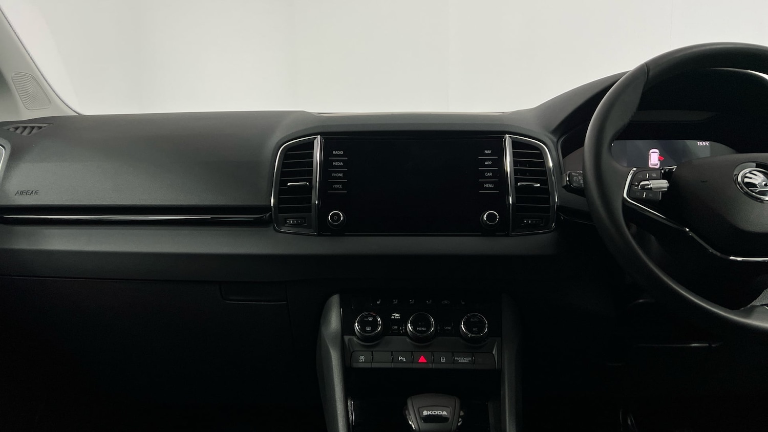 Used Skoda Karoq 2024 for sale - 77669179: Photo 13