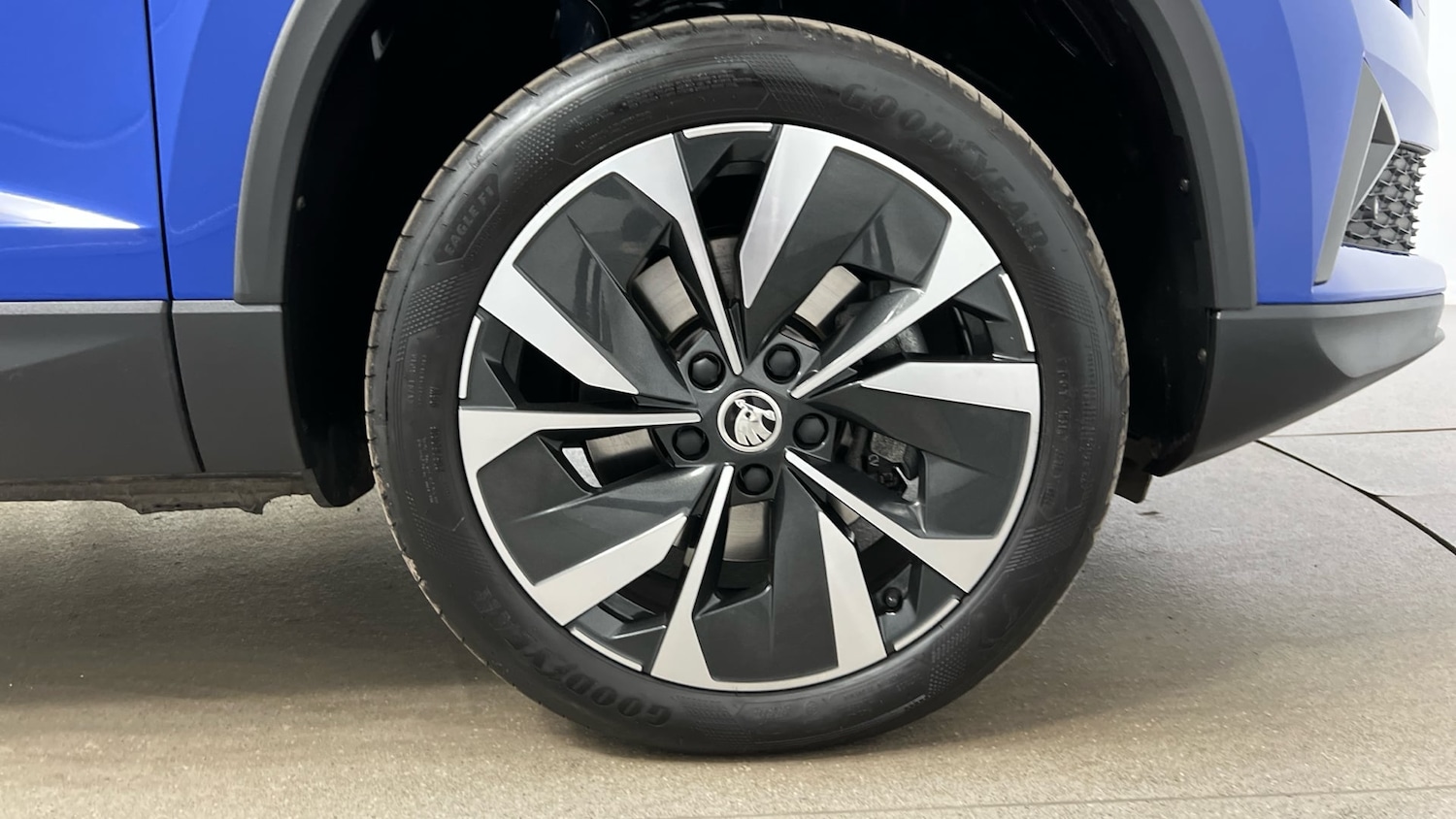 Used Skoda Karoq 2024 for sale - 77669179: Photo 5