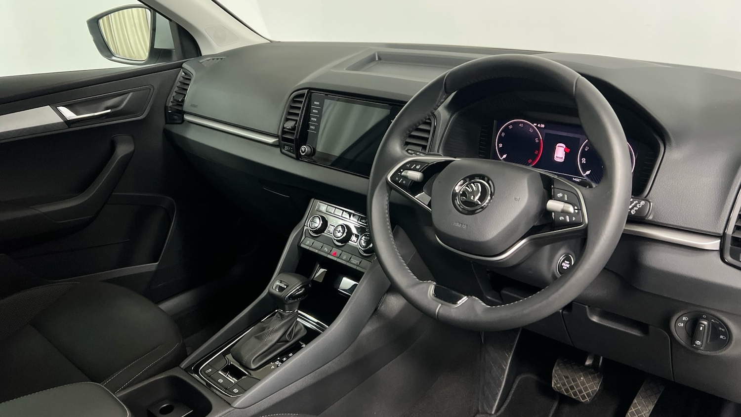 Used Skoda Karoq 2025 for sale - 77709119: Photo 6