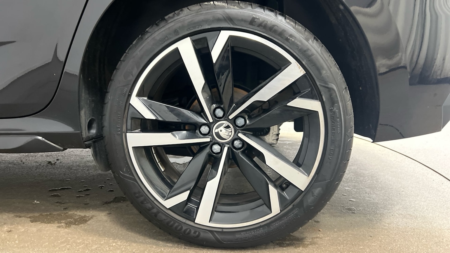 Used Skoda Kamiq 2025 for sale - 77622639: Photo 5