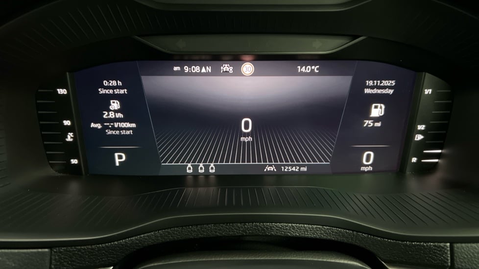 Used Skoda Karoq 2025 for sale - 77173333: Photo 10