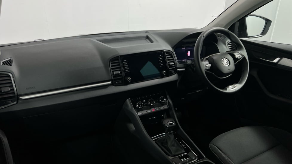 Used Skoda Karoq 2025 for sale - 77173333: Photo 2