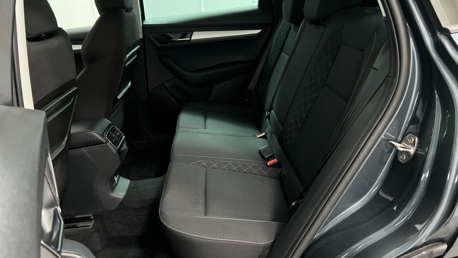 Used Skoda Karoq 2020 for sale - 77438541: Photo 9