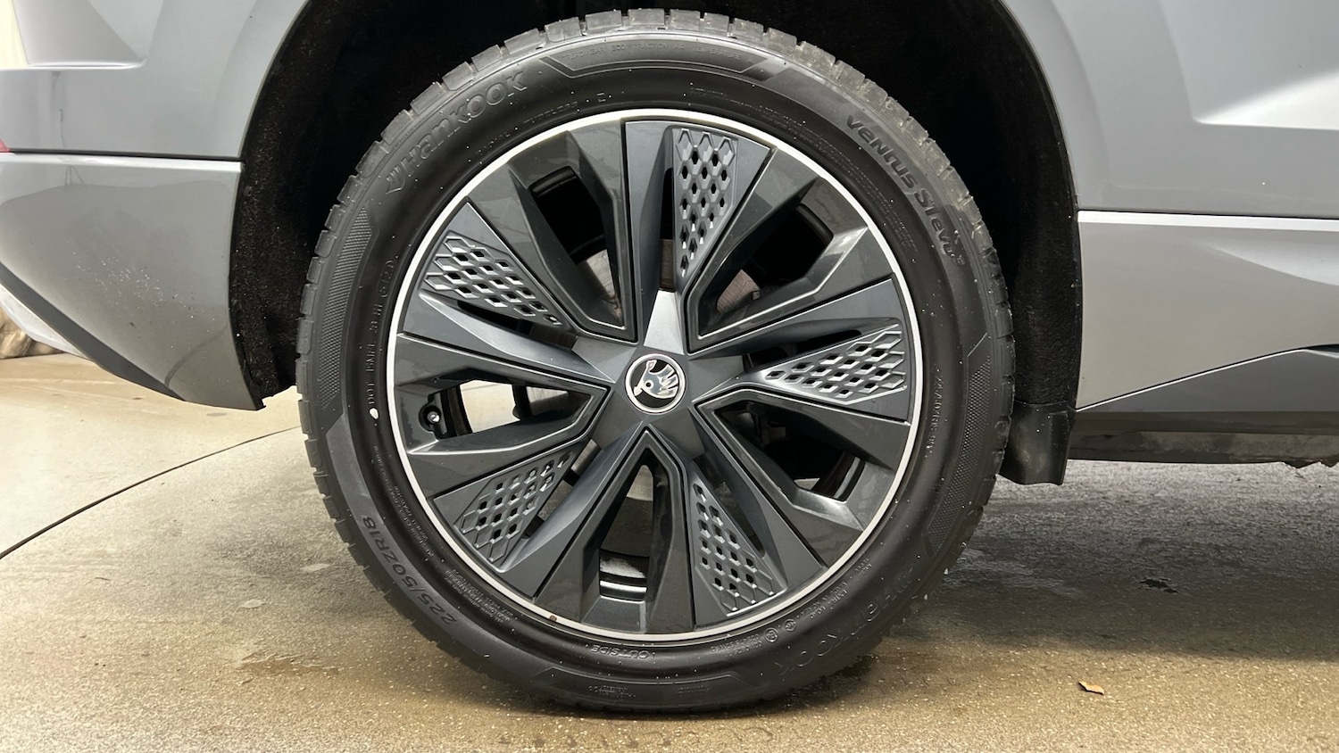 Used Skoda Karoq 2022 for sale - 76726017: Photo 18