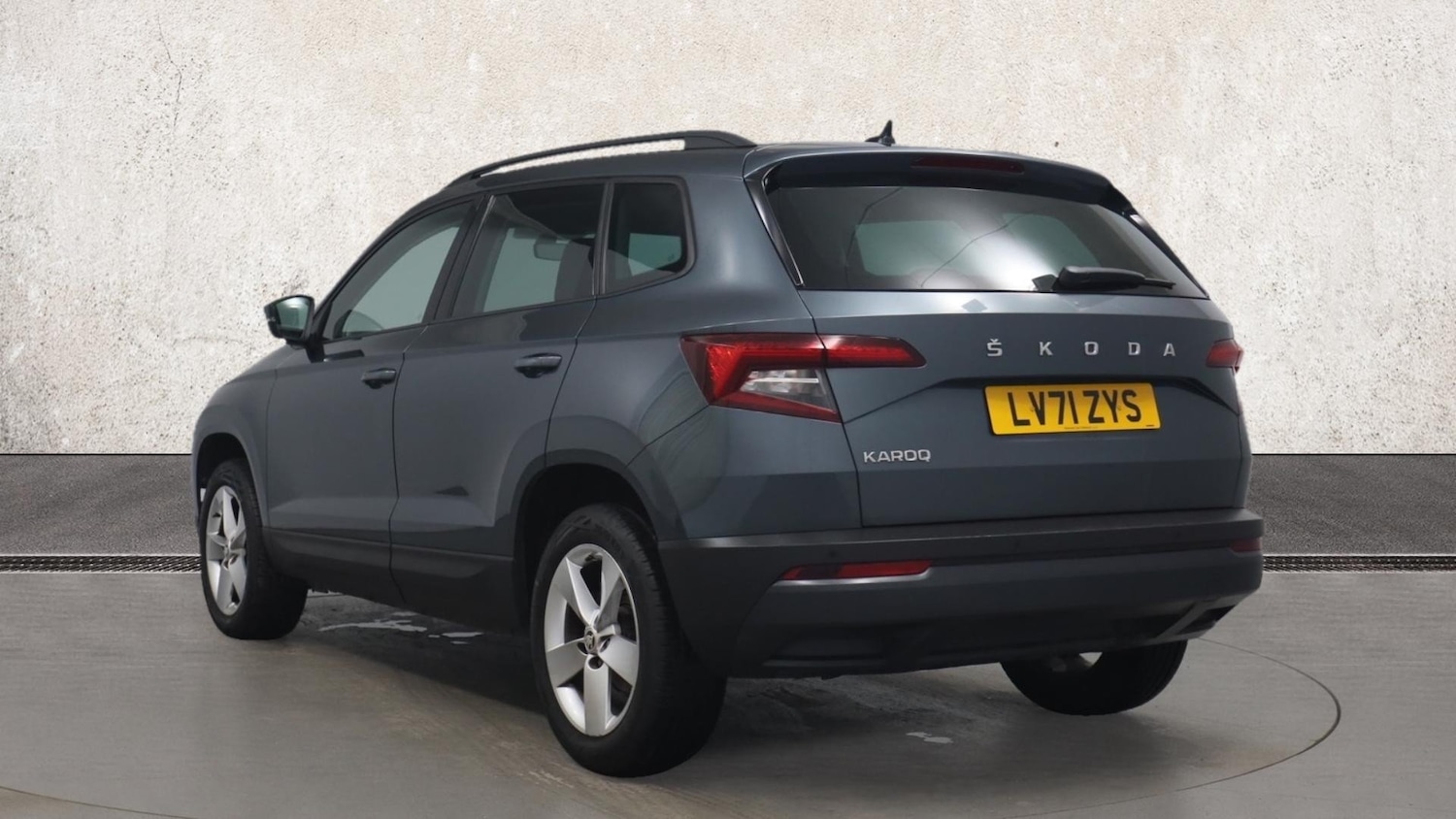 Used Skoda Karoq 2021 for sale - 76446058: Photo 3