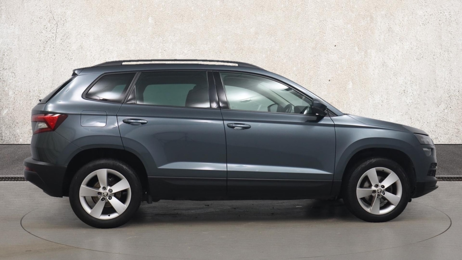 Used Skoda Karoq 2021 for sale - 76446058: Photo 4