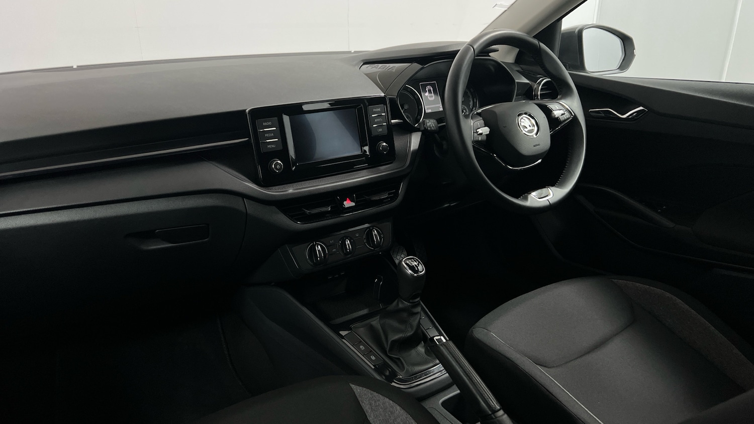 Used Skoda Fabia 2022 for sale - 76674444: Photo 2