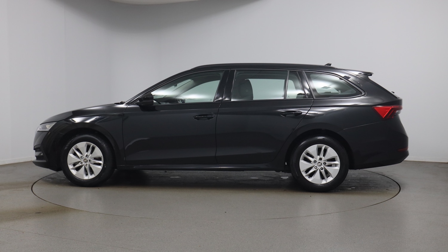 Used Skoda Octavia 2023 for sale - 77213616: Photo 19